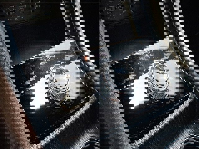 New 2025 Jeep Grand Cherokee L Laredo w/ Luxury Tech Group I image 11