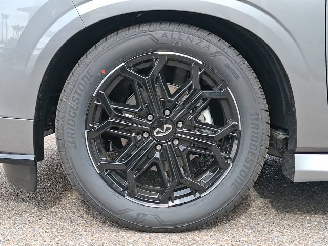 New 2026 INFINITI QX80 4WD image 32