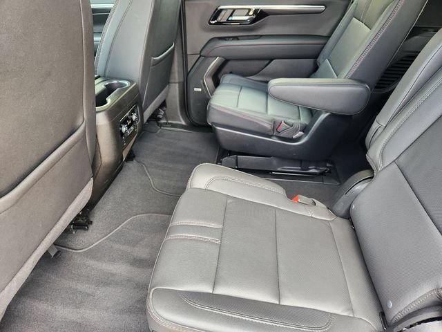 Used 2025 Chevrolet Tahoe RST w/ Comfort Package AWD/4WD image 31
