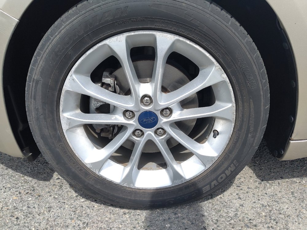 Used 2019 Ford Fusion SE FWD image 31