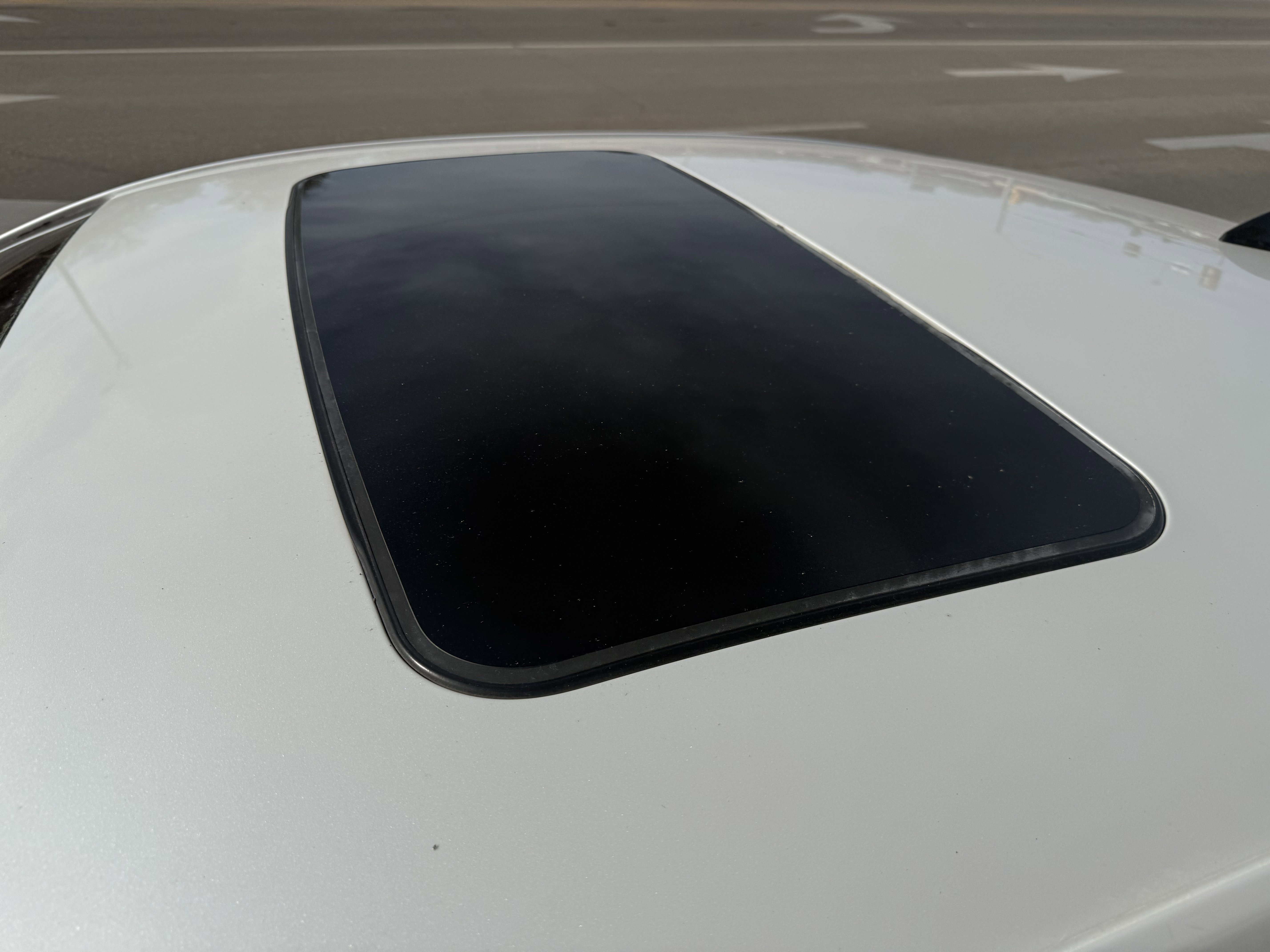 Used 2016 Cadillac ATS Luxury w/ Cold Weather Package image 4