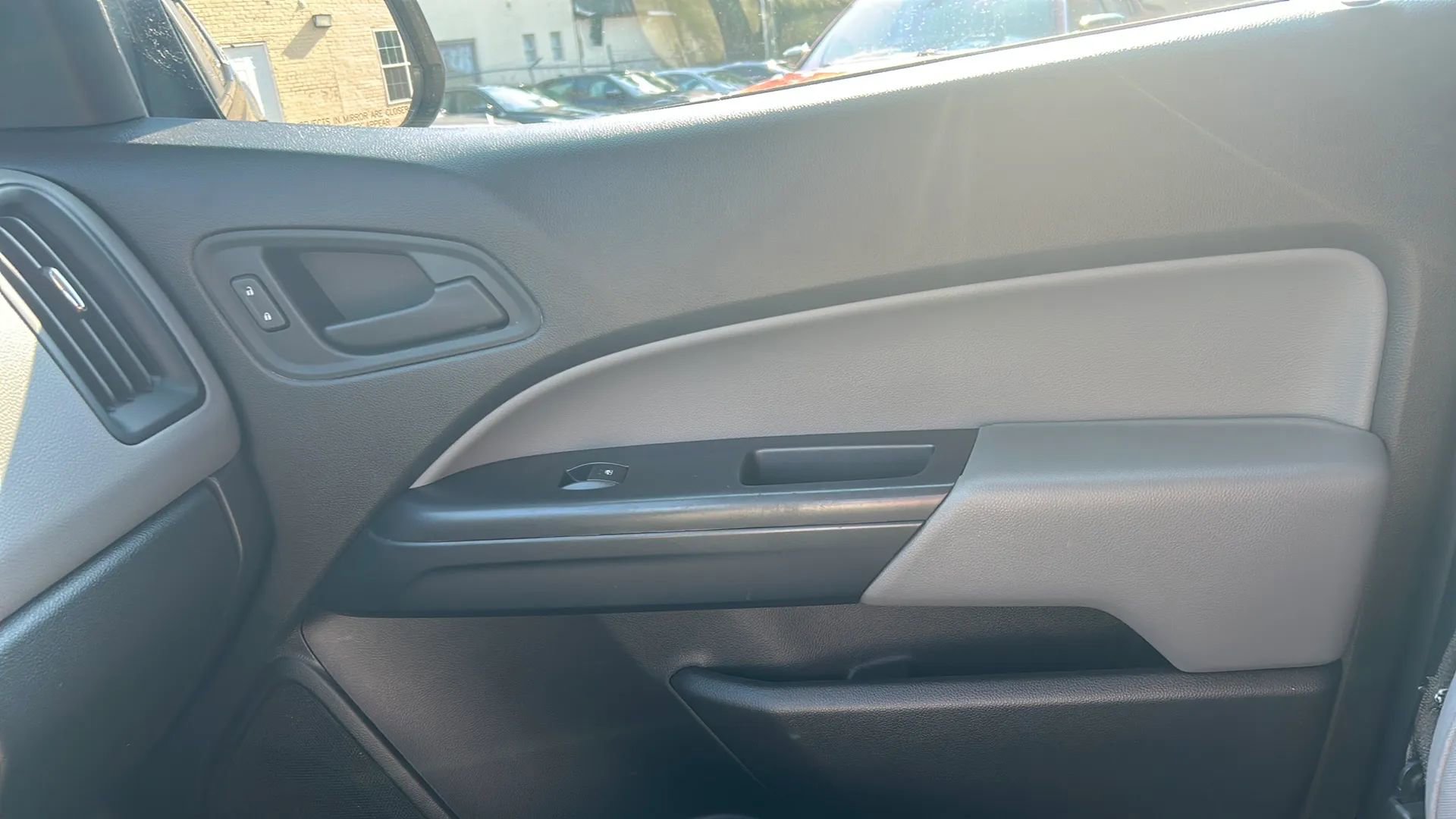 Used 2017 Chevrolet Colorado W/T w/ WT Convenience Package image 33