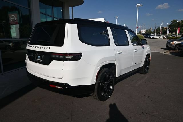 Used 2023 Jeep Grand Wagoneer Series II AWD/4WD image 10