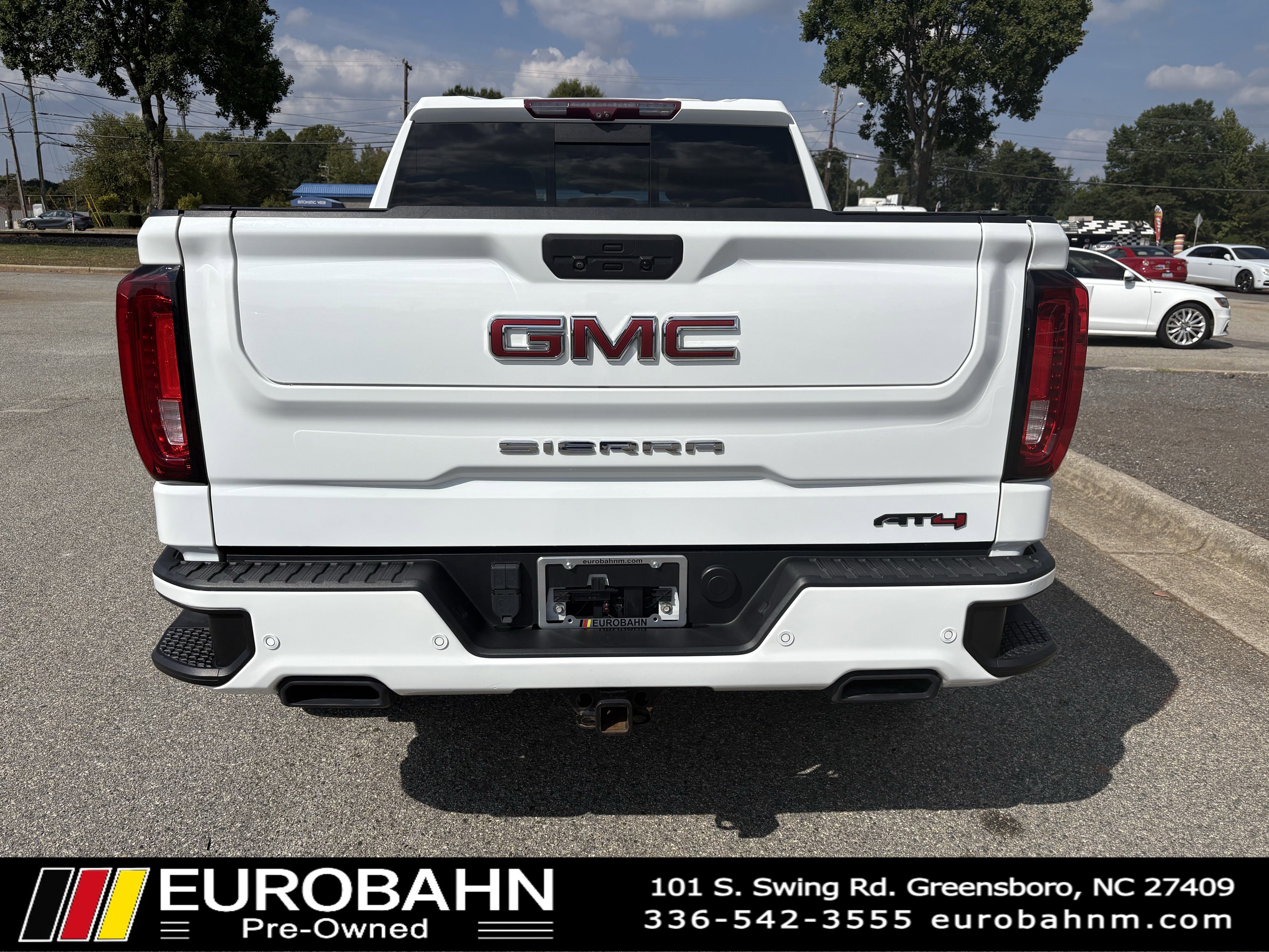 Used 2021 GMC Sierra 1500 AT4 w/ AT4 Value Package image 4