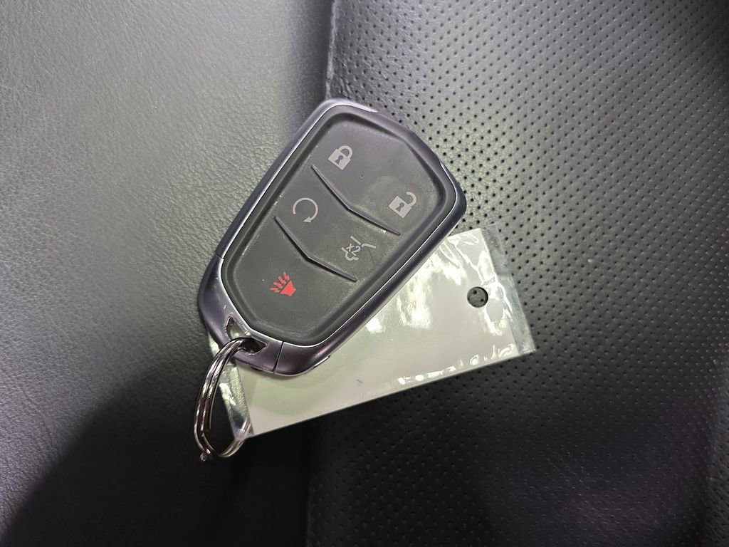 Used 2023 Cadillac XT5 Premium Luxury w/ Technology Package image 38