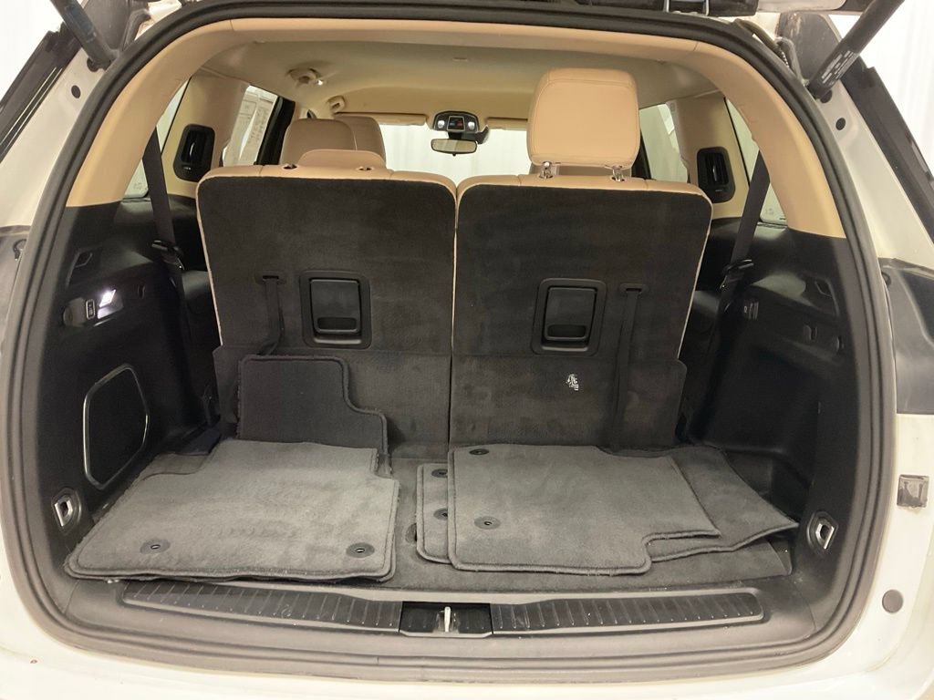 Used 2021 Jeep Grand Cherokee L Limited AWD/4WD image 8