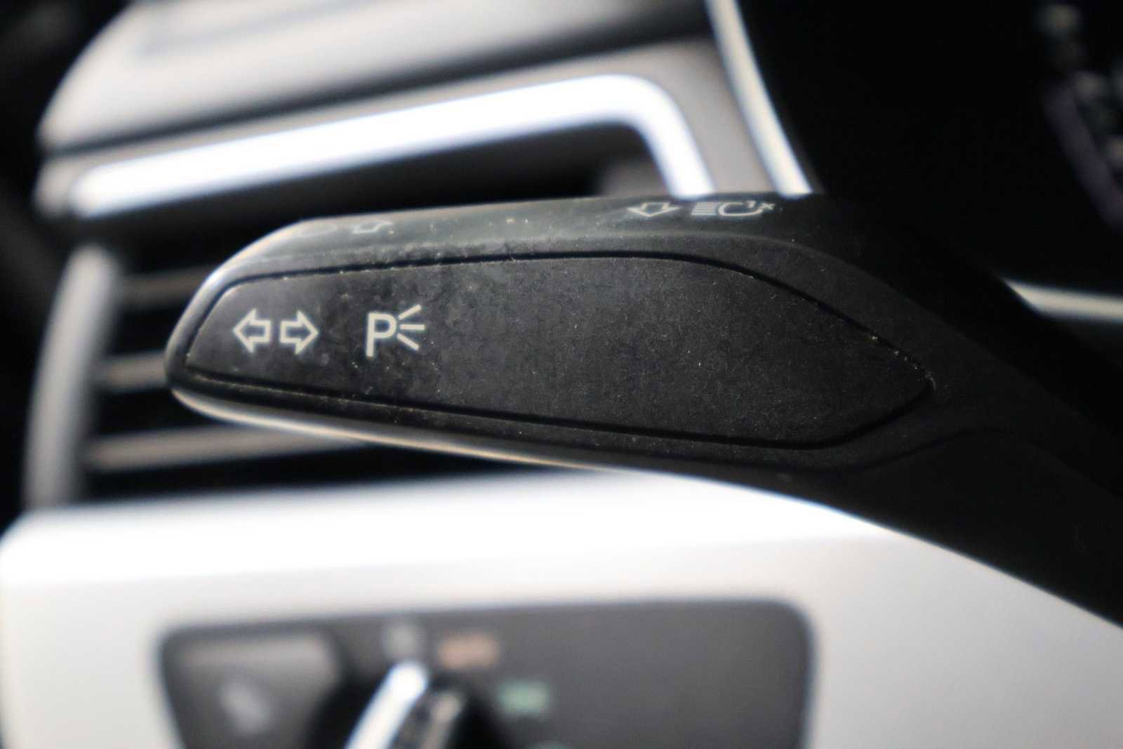 Used 2017 Audi A4 2.0T Premium w/ Convenience Package image 28