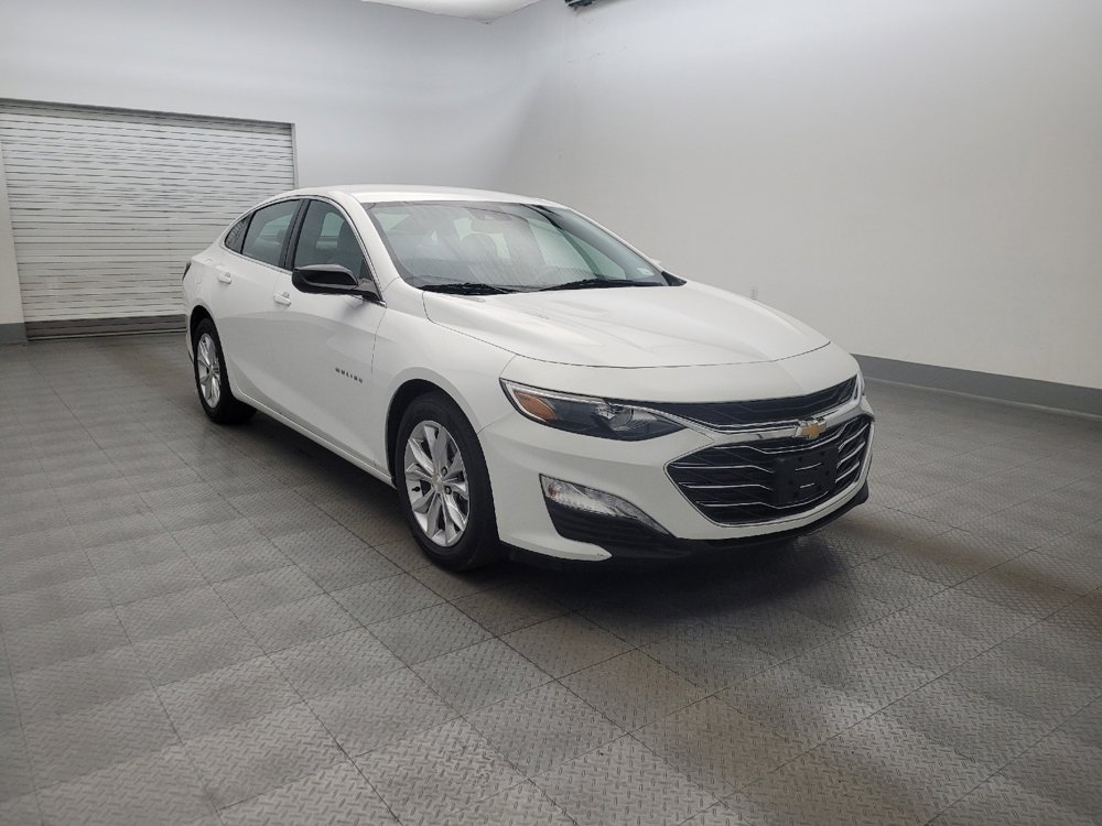 Used 2020 Chevrolet Malibu LT FWD image 13