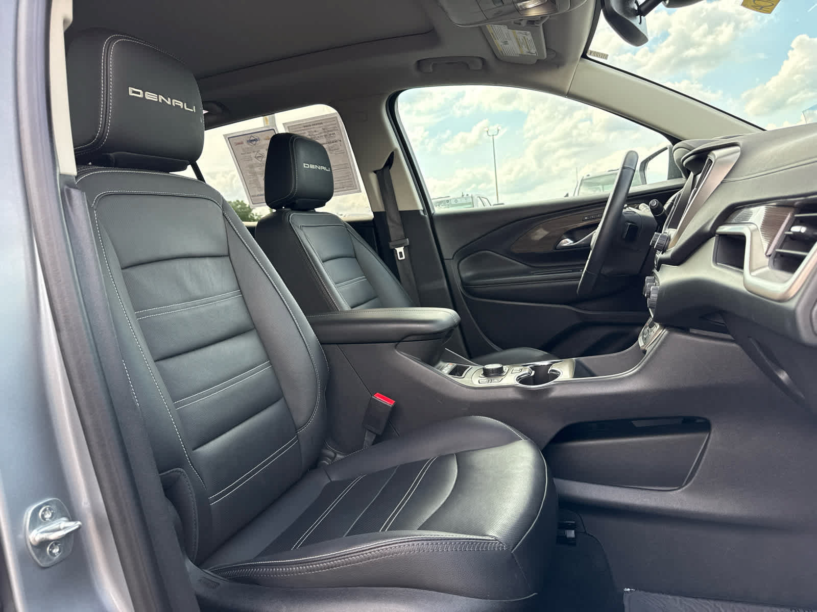 Certified 2023 GMC Terrain Denali w/ Denali Premium Package AWD/4WD image 26