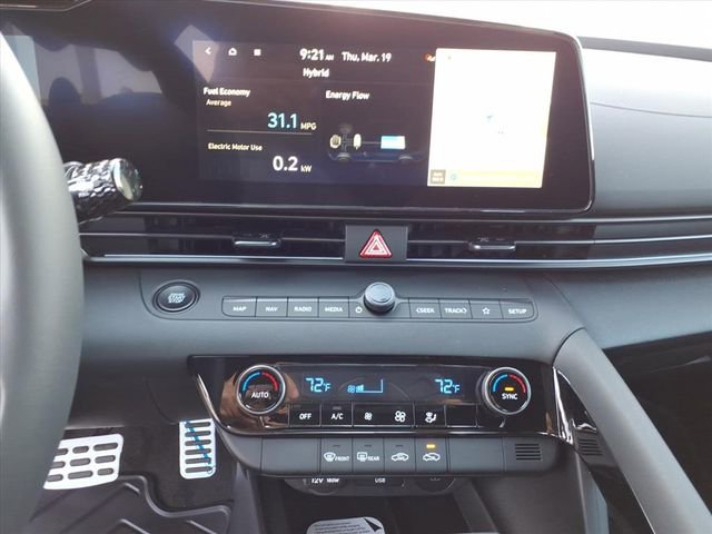 New 2026 Hyundai Elantra Sport FWD image 16