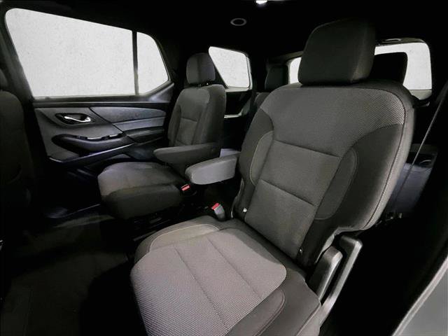 Used 2023 Chevrolet Traverse LT FWD image 28