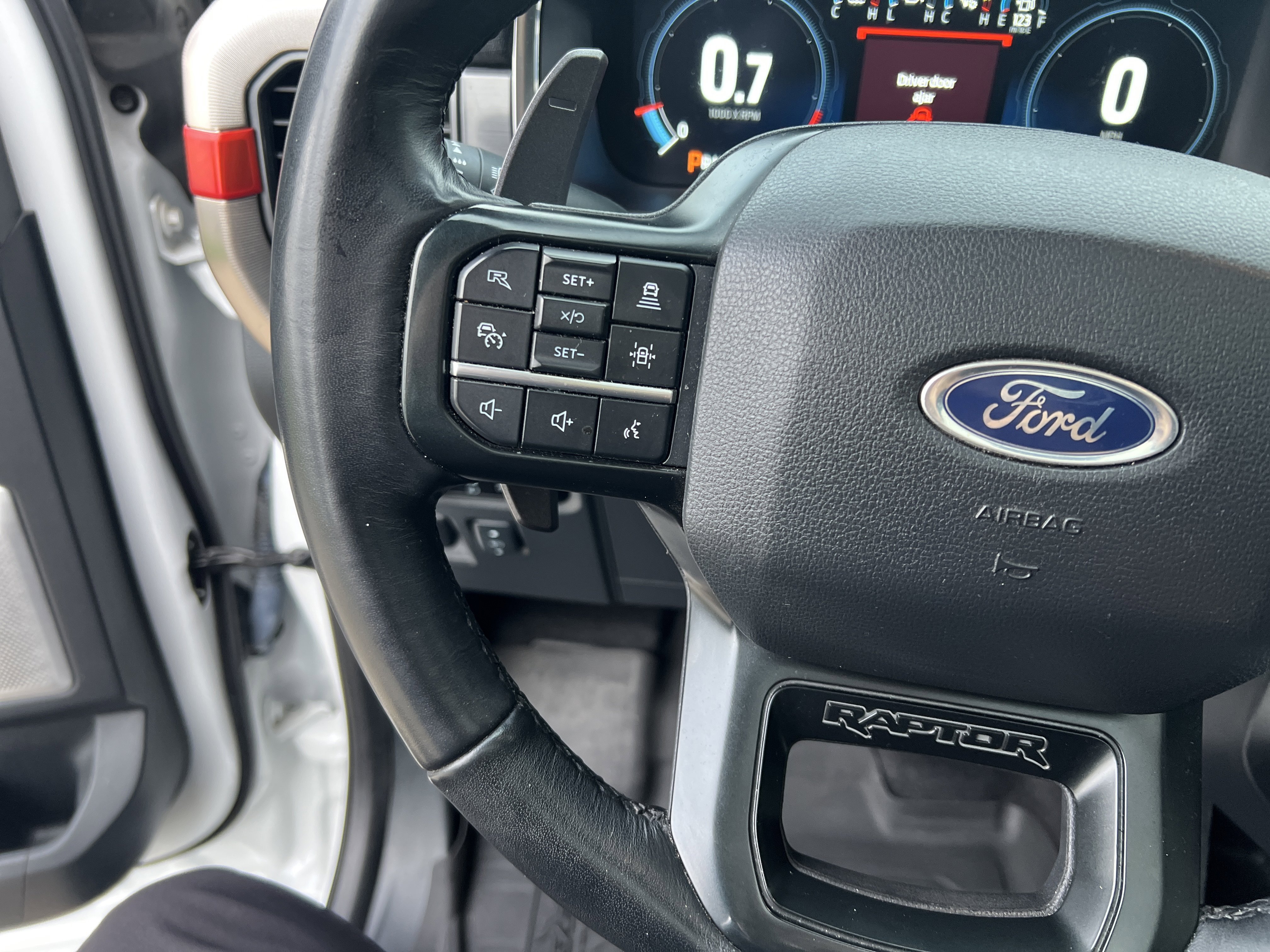 Used 2023 Ford F150 Raptor AWD/4WD image 17