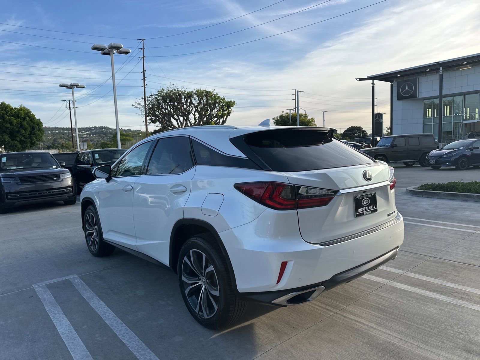 Used 2017 Lexus RX 350 FWD w/ Premium Package image 4