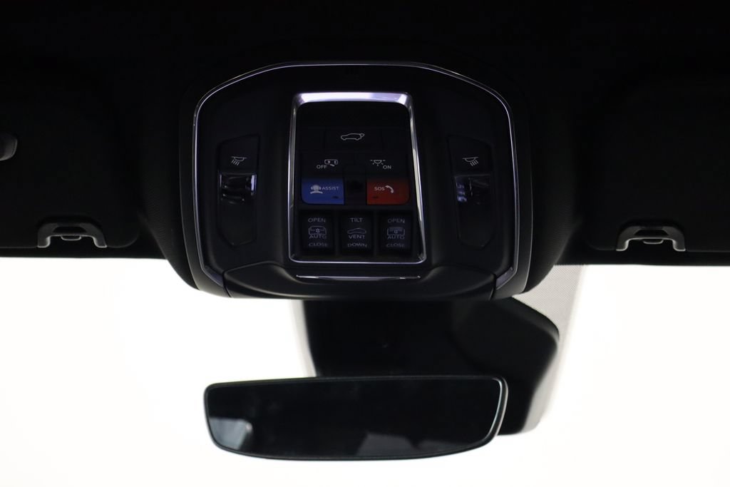 New 2026 Jeep Grand Wagoneer L Limited AWD/4WD image 30