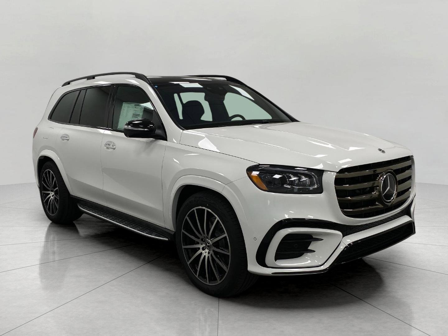 New 2026 Mercedes-Benz GLS 580 4MATIC image 1