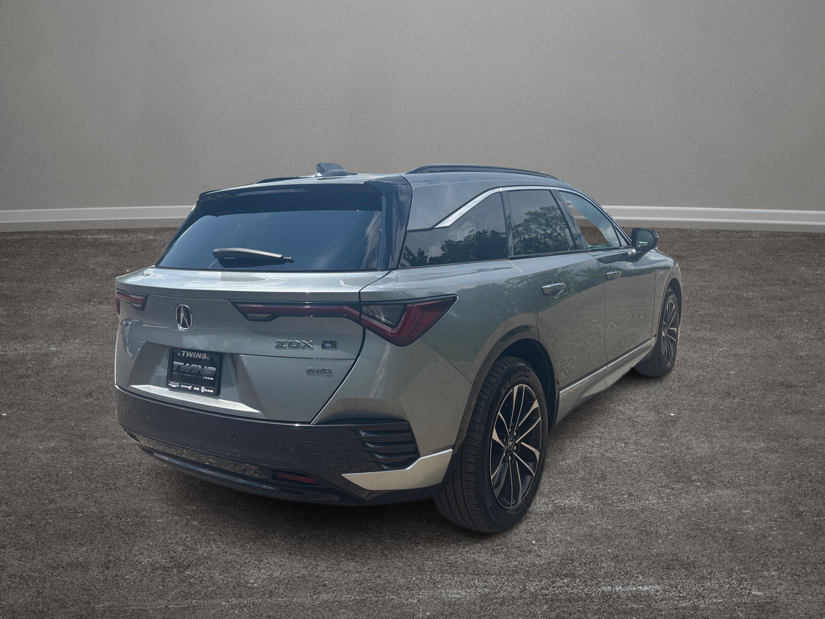 Used 2024 Acura ZDX A-Spec image 39