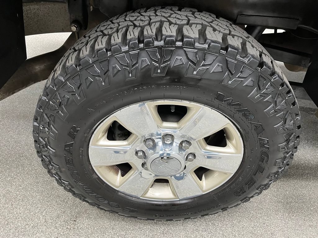 Used 2014 RAM 2500 Longhorn w/ Convenience Group AWD/4WD image 17