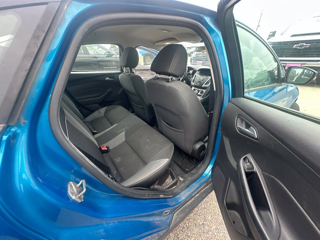 Used 2014 Ford Focus SE FWD image 14