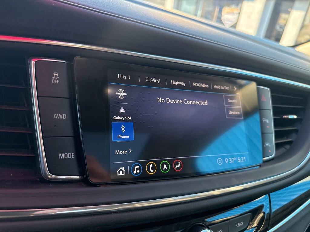 Used 2020 Buick Enclave Avenir w/ Avenir Technology Package image 24