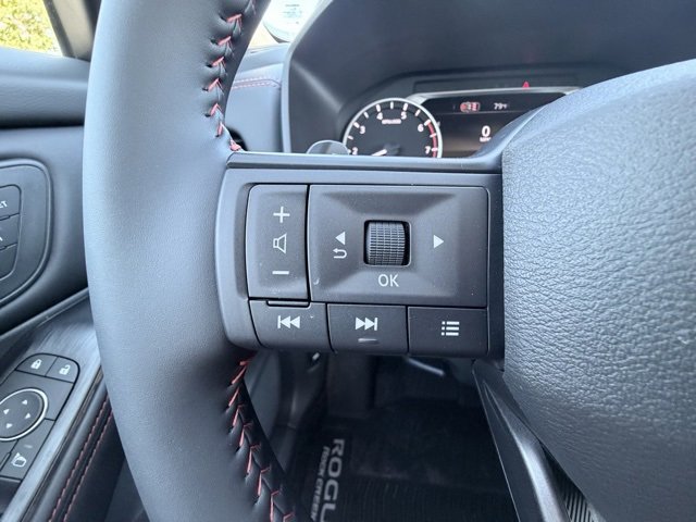 New 2026 Nissan Rogue SV image 10