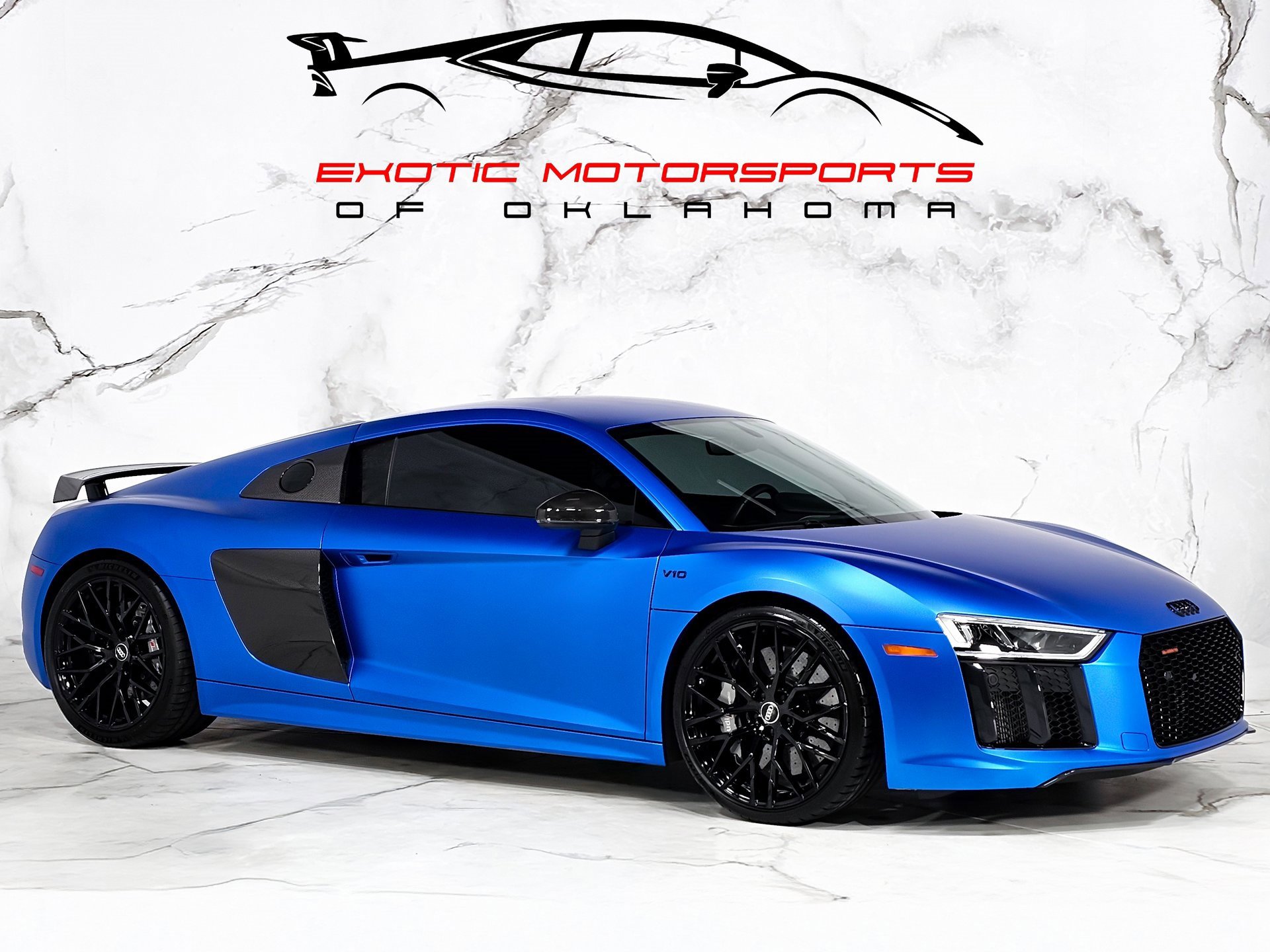 Used 2017 Audi R8 V10 plus image 2