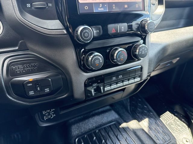 New 2026 RAM 3500 Tradesman AWD/4WD image 20