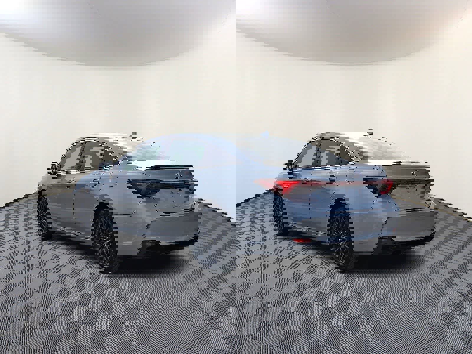 Certified 2020 Toyota Avalon XSE w/ All Weather Liner Package image 9