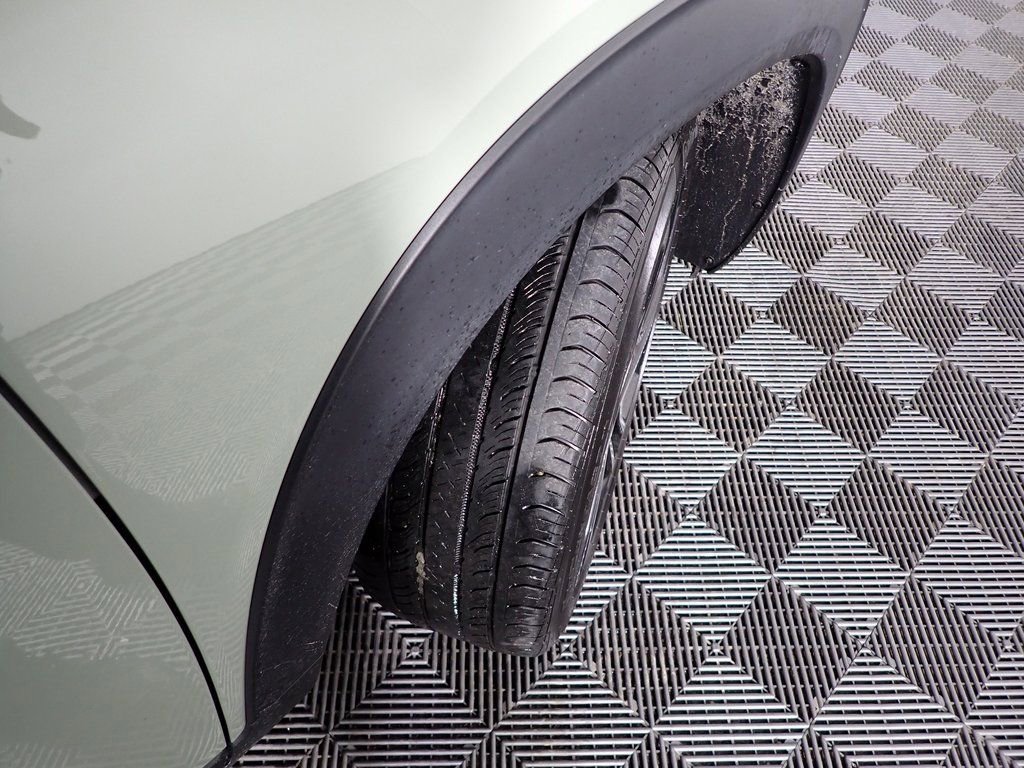 Used 2024 Chevrolet TrailBlazer RS image 34