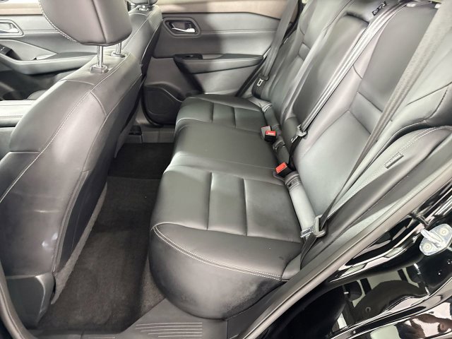 Used 2023 Nissan Rogue SL AWD/4WD image 22
