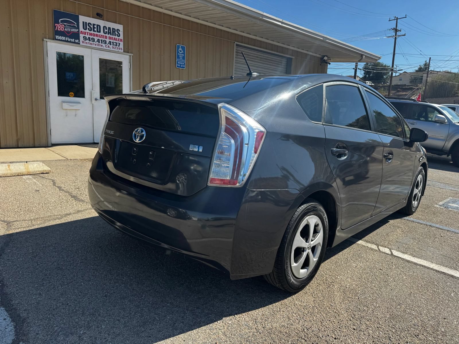 Used 2013 Toyota Prius Three FWD image 4