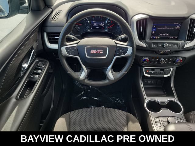 Used 2023 GMC Terrain SLE w/ Driver Convenience Package FWD image 14