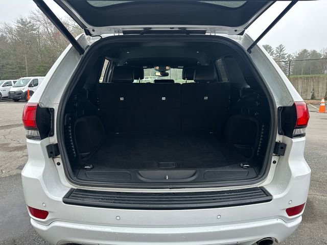Used 2019 Jeep Grand Cherokee Altitude AWD/4WD image 14