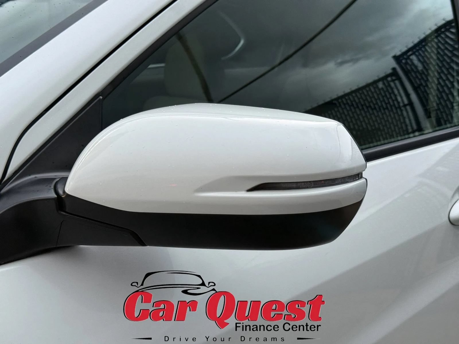 Used 2017 Honda HR-V EX image 35