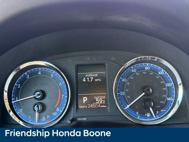 Used 2018 Toyota Corolla LE FWD image 21