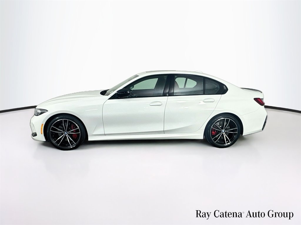 Used 2024 BMW 330i xDrive Sedan w/ M Sport Package AWD/4WD image 4