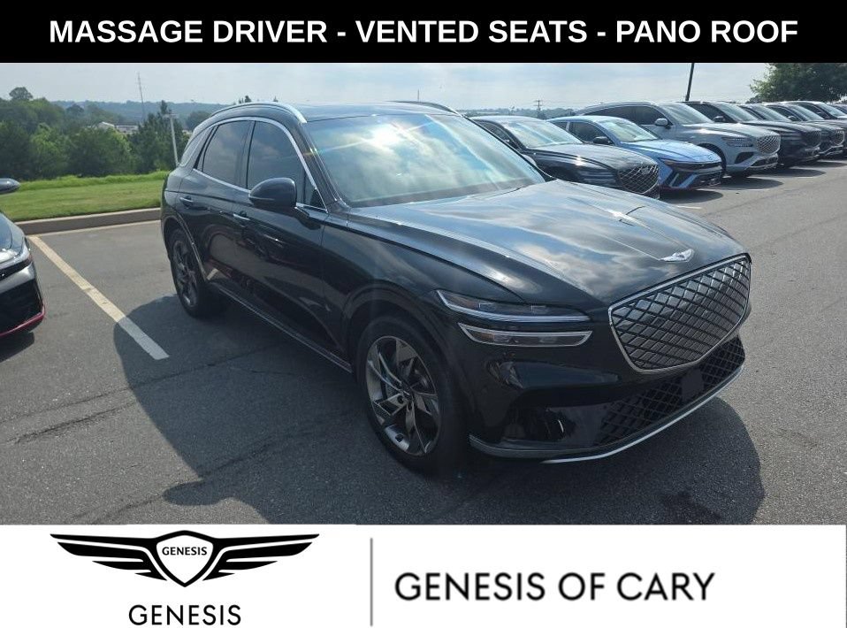 Used 2023 Genesis Electrified GV70 AWD/4WD image 1