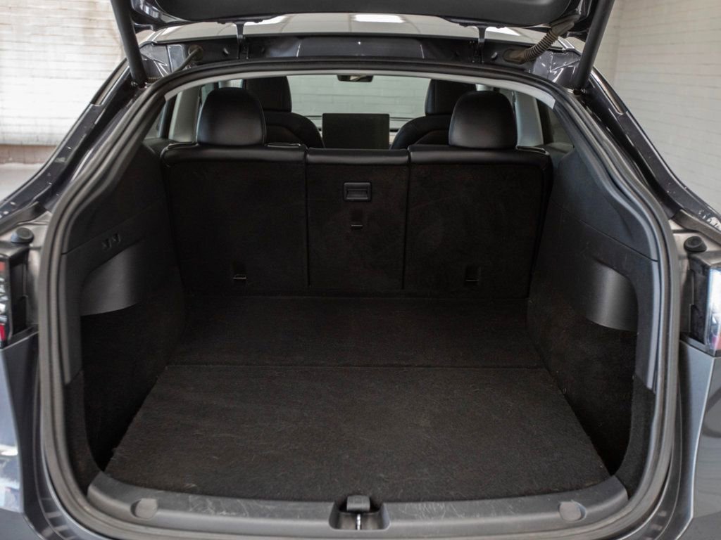 Used 2020 Tesla Model Y Performance image 25