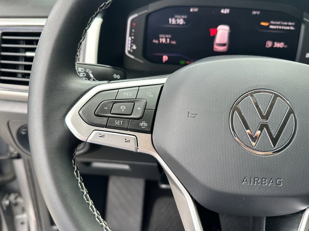 Used 2023 Volkswagen Atlas SE image 13