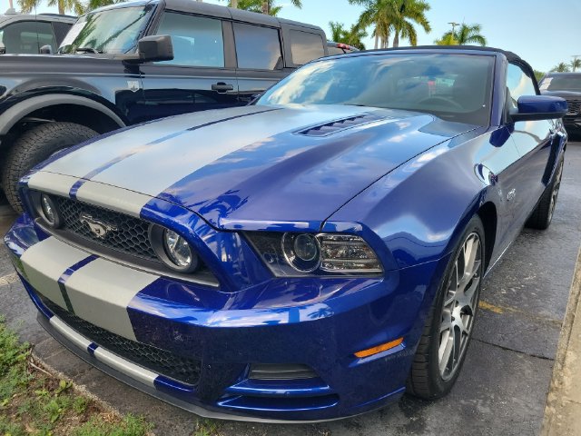 Used 2014 Ford Mustang GT Premium w/ Electronics Package RWD image 11