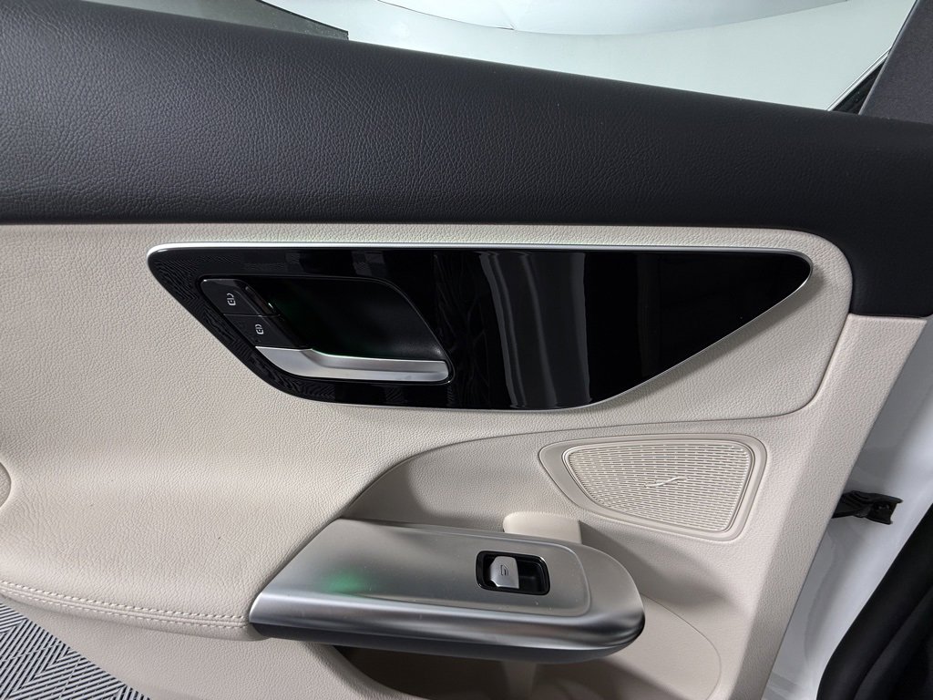 Certified 2024 Mercedes-Benz C 300 4MATIC Sedan image 30