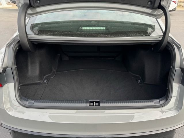 Used 2024 Lexus IS 350 F Sport image 18