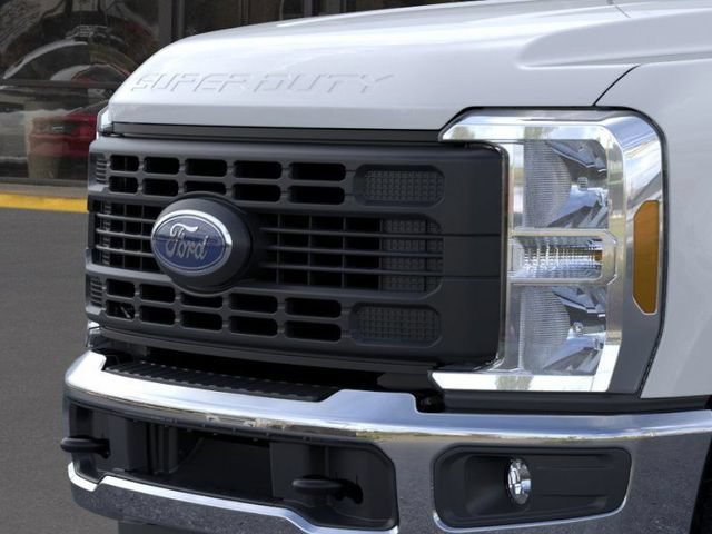 New 2026 Ford F250 XL w/ XL Chrome Package AWD/4WD image 17