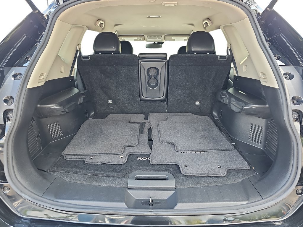 Used 2020 Nissan Rogue SL FWD image 29