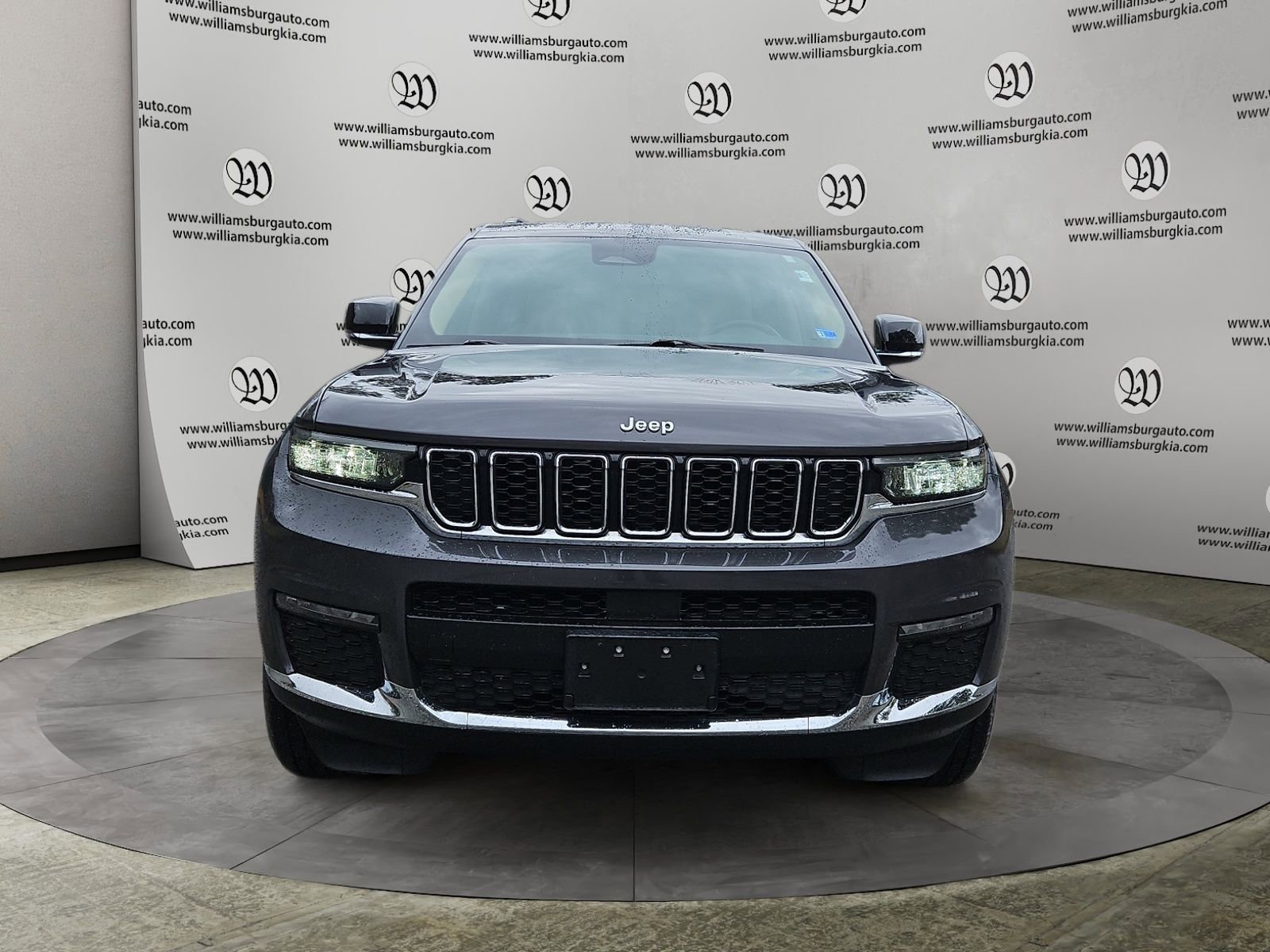 Used 2022 Jeep Grand Cherokee L Limited image 8