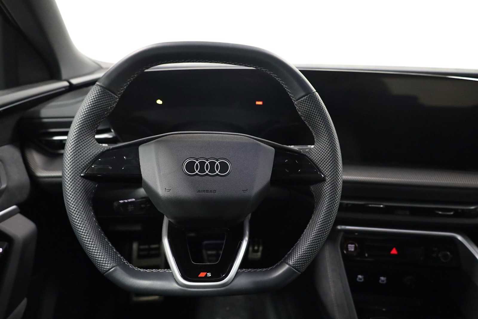 Certified 2025 Audi SQ5 Premium Plus w/ Premium Plus Package image 22