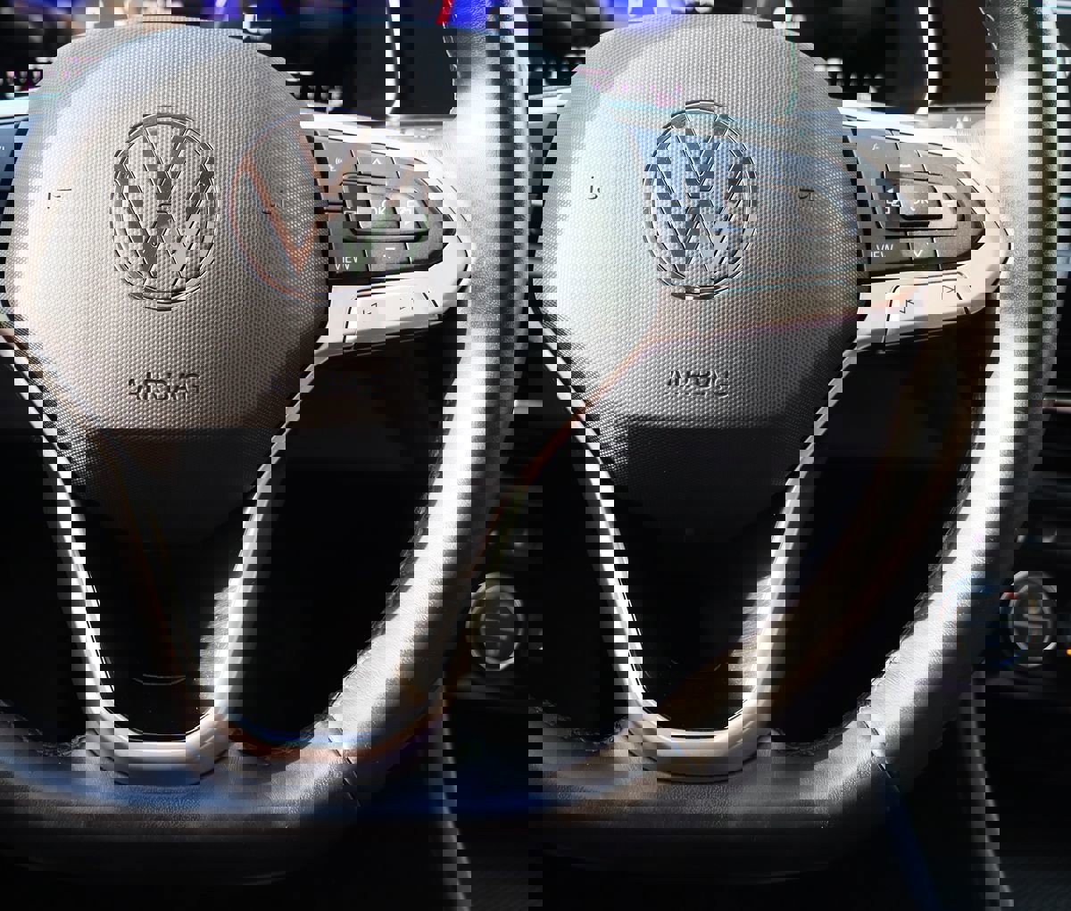 Used 2023 Volkswagen Jetta SE image 53