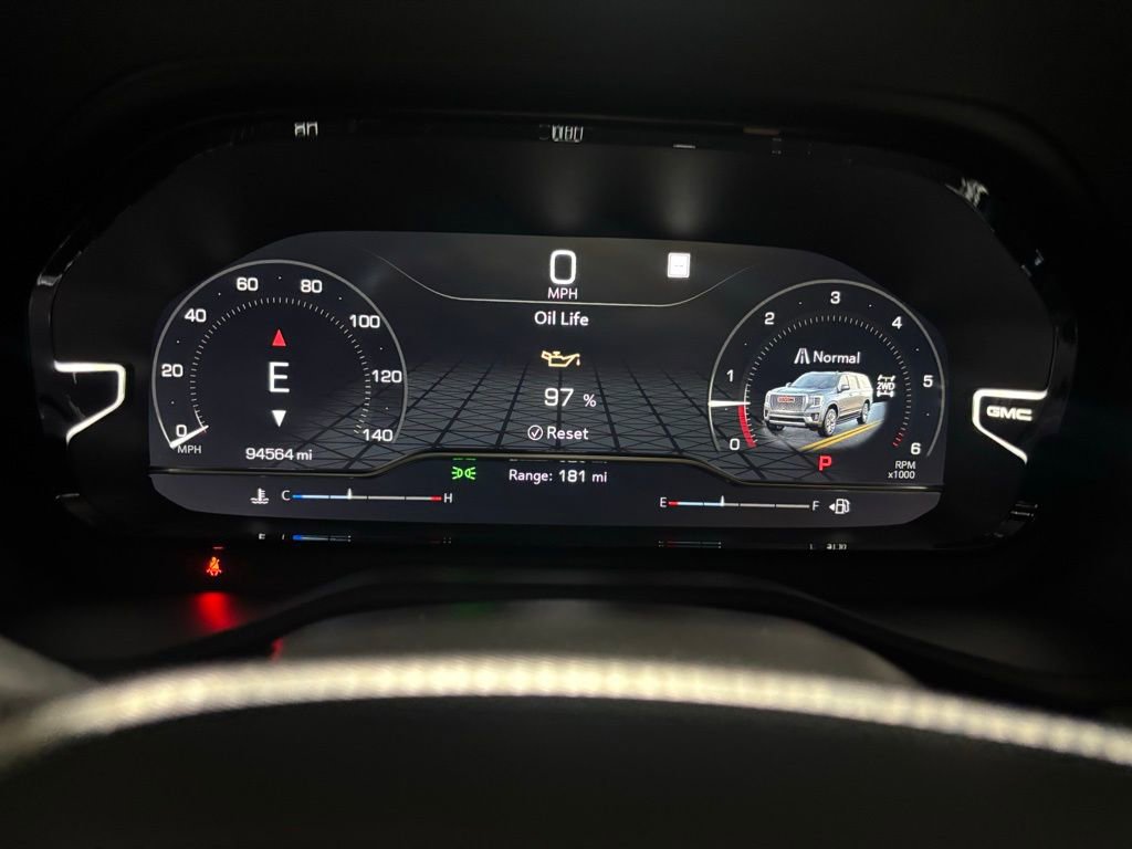 Used 2023 GMC Yukon XL Denali Ultimate image 24