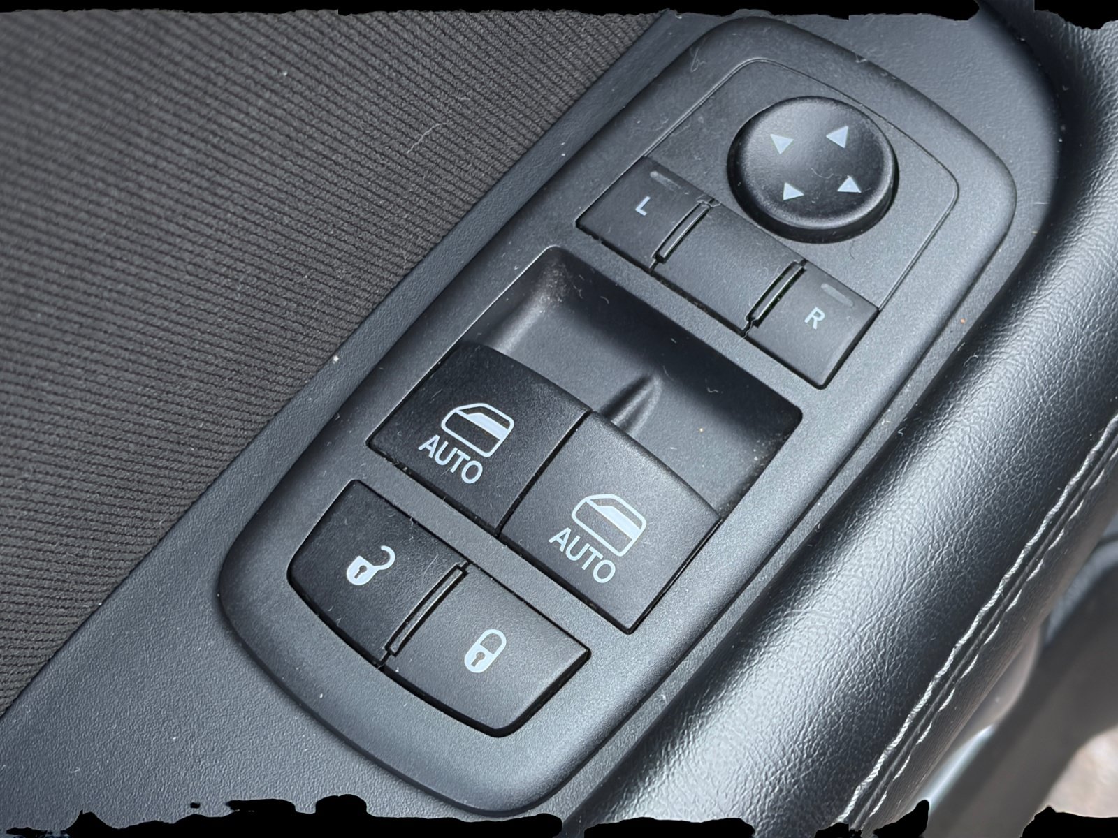 Used 2019 Dodge Challenger SXT AWD/4WD image 15