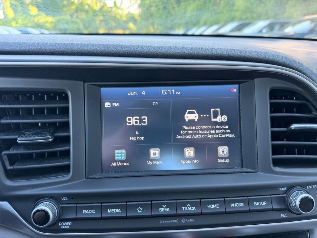 Used 2020 Hyundai Elantra Value Edition w/ Winter Weather Package FWD image 14