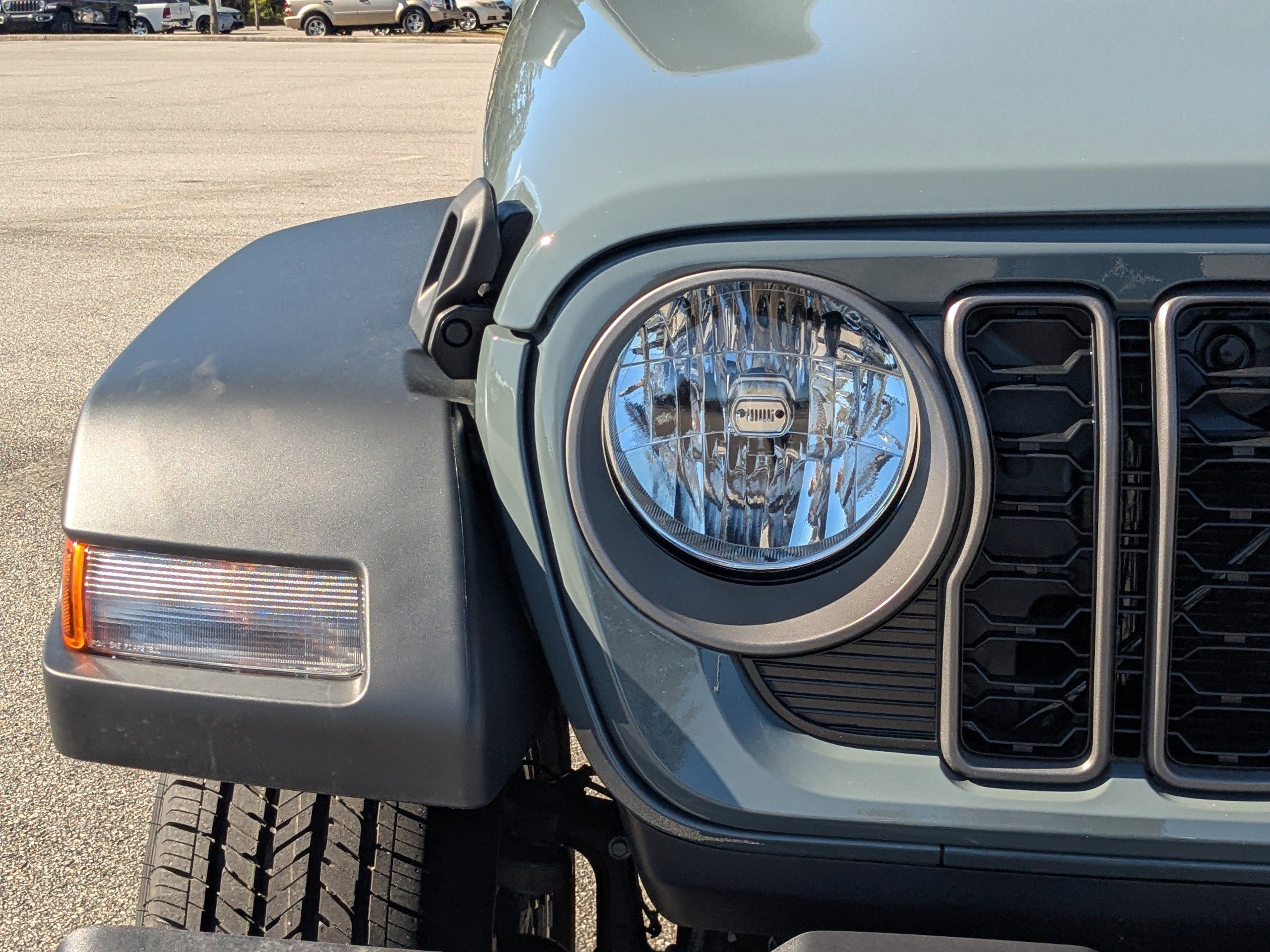 New 2026 Jeep Gladiator Sport image 9